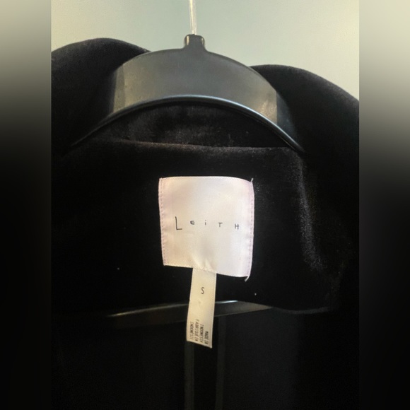 Velvet jacket - Picture 3 of 3